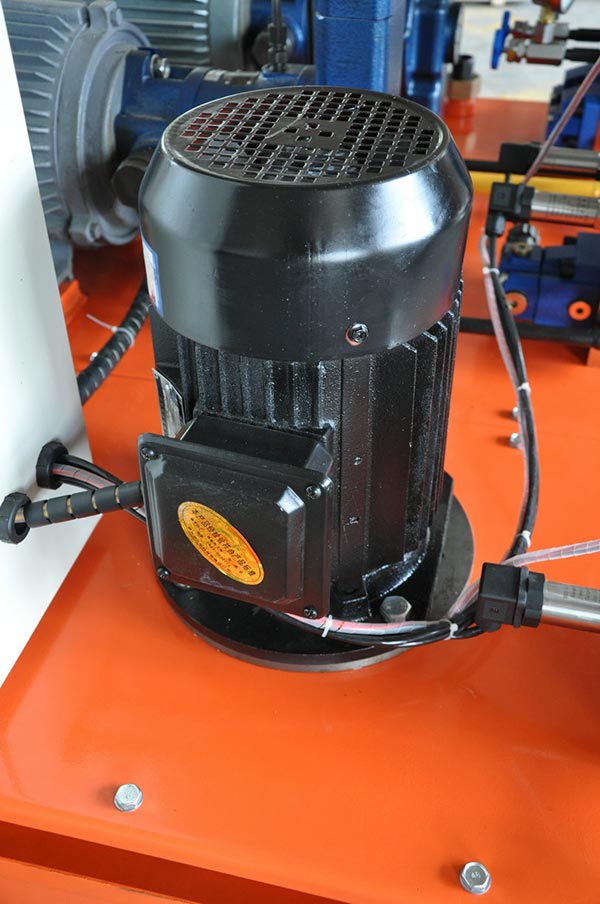 2.2KW超高壓機組，連接徑向RK泵，噪音低，升壓穩定